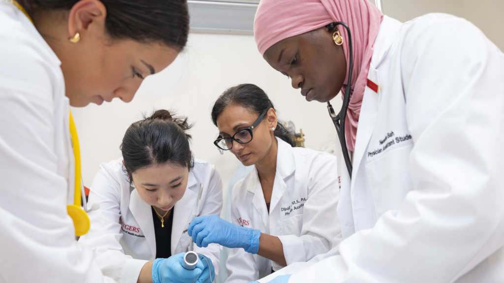 Rutgers Physician Assistant Studies is Third in U.S. News and World Reportâs Graduate School 