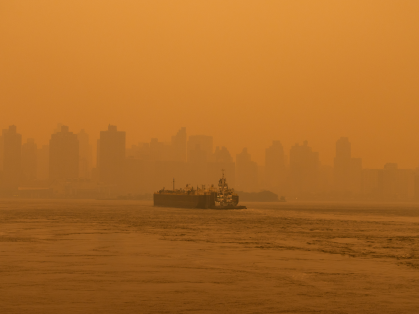 smoggy city view